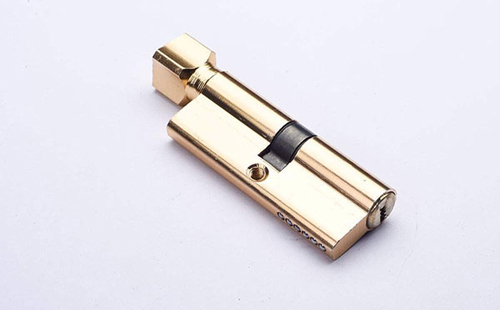 淄博配個(gè)車(chē)遙控鑰匙多少錢(qián)